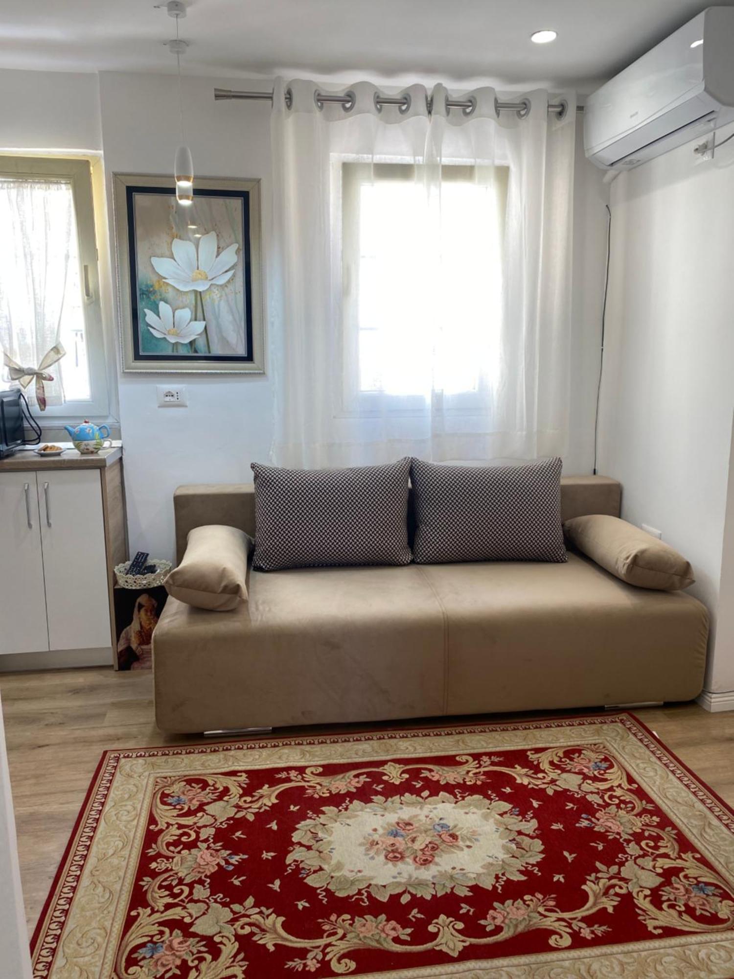 Central Welcoming Apartment In Τίρανα Εξωτερικό φωτογραφία
