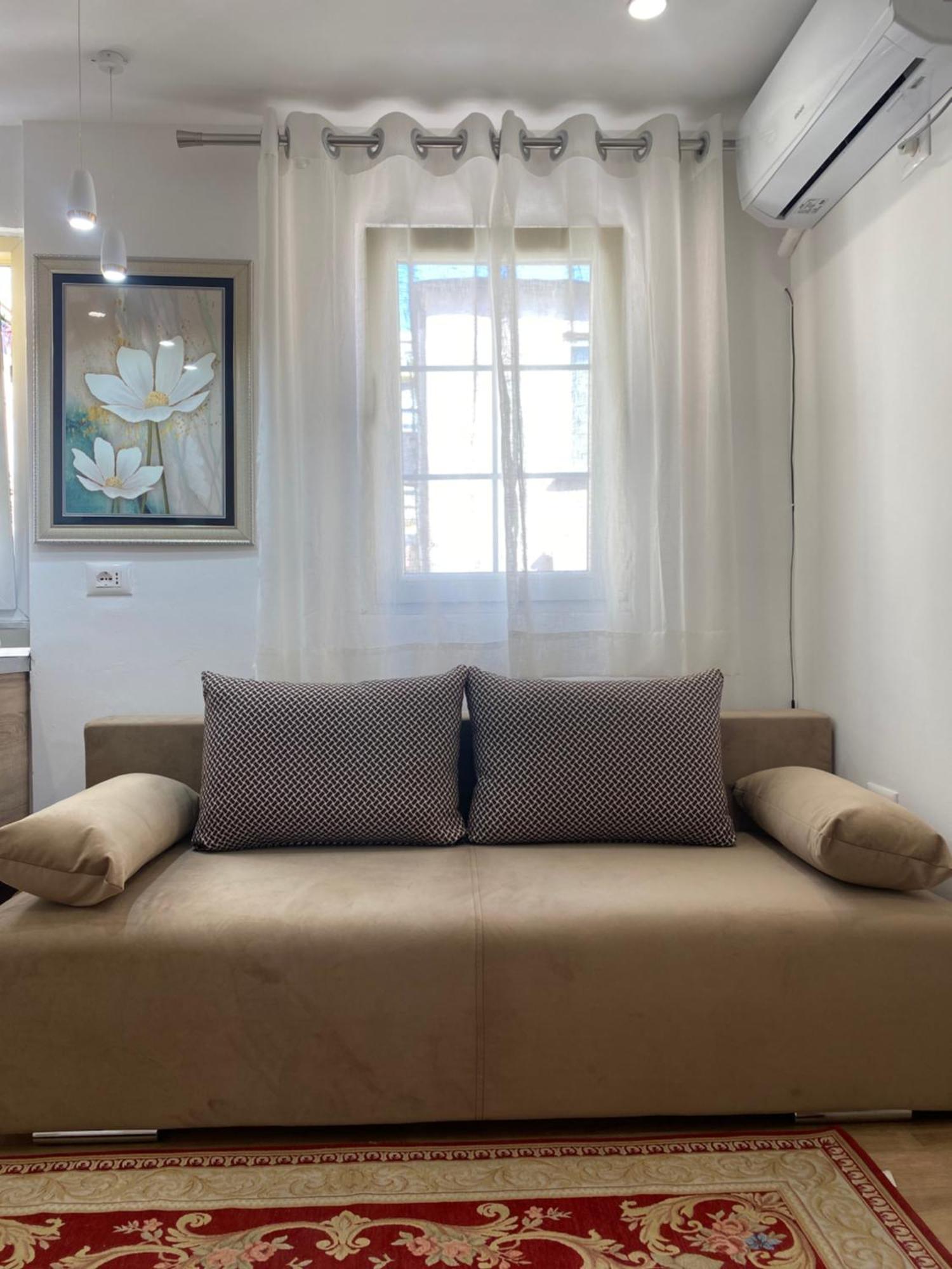 Central Welcoming Apartment In Τίρανα Εξωτερικό φωτογραφία