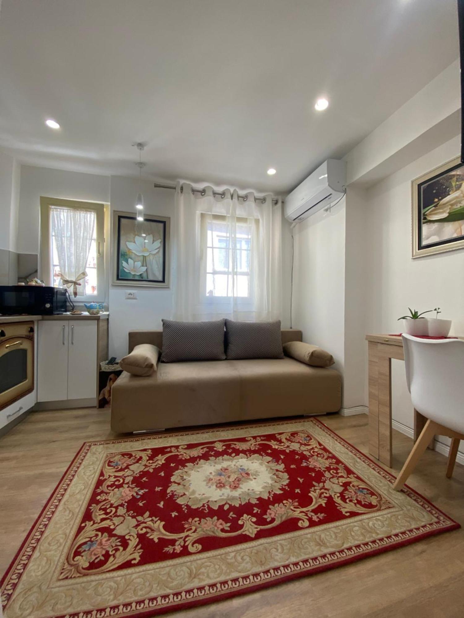 Central Welcoming Apartment In Τίρανα Εξωτερικό φωτογραφία