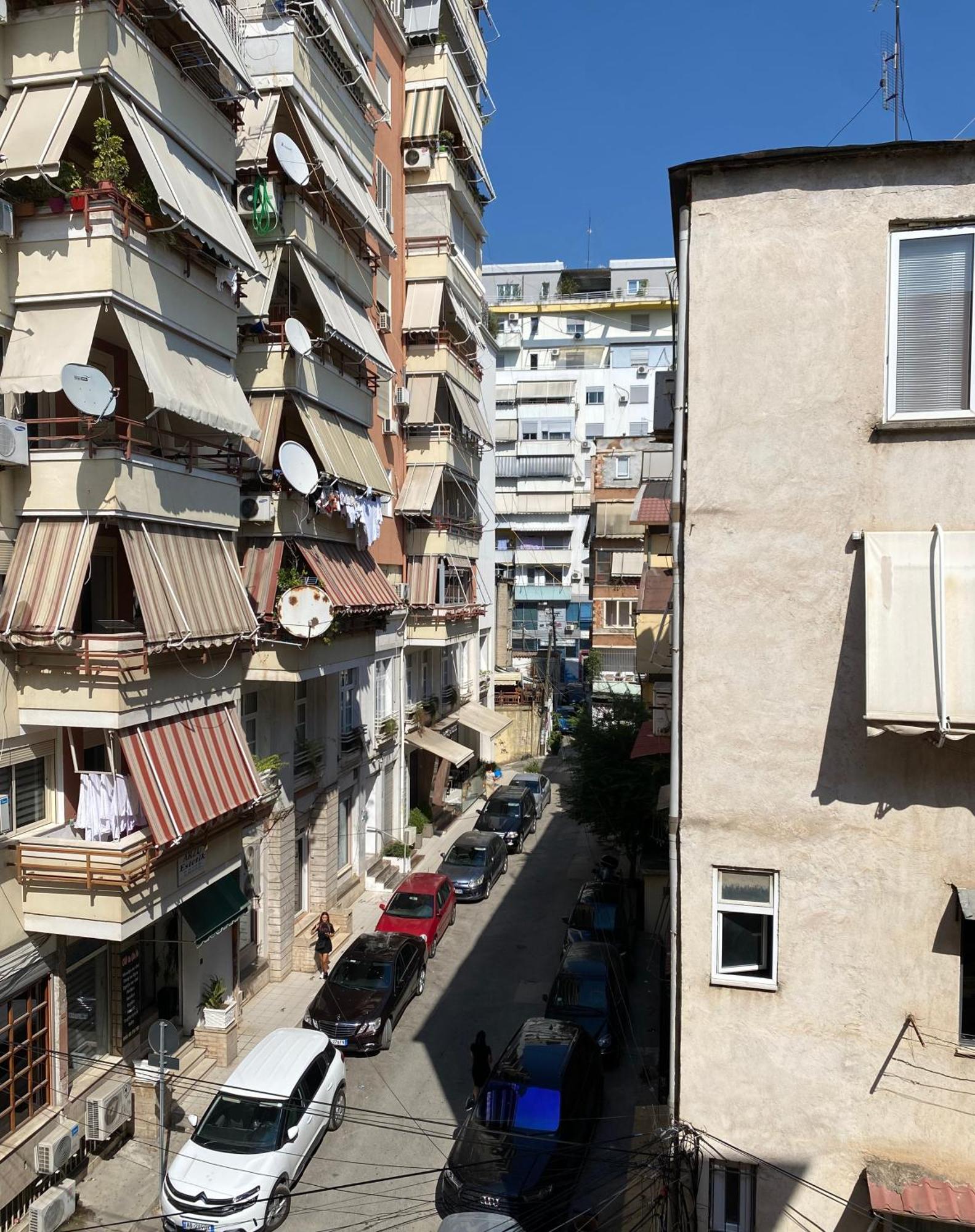 Central Welcoming Apartment In Τίρανα Εξωτερικό φωτογραφία