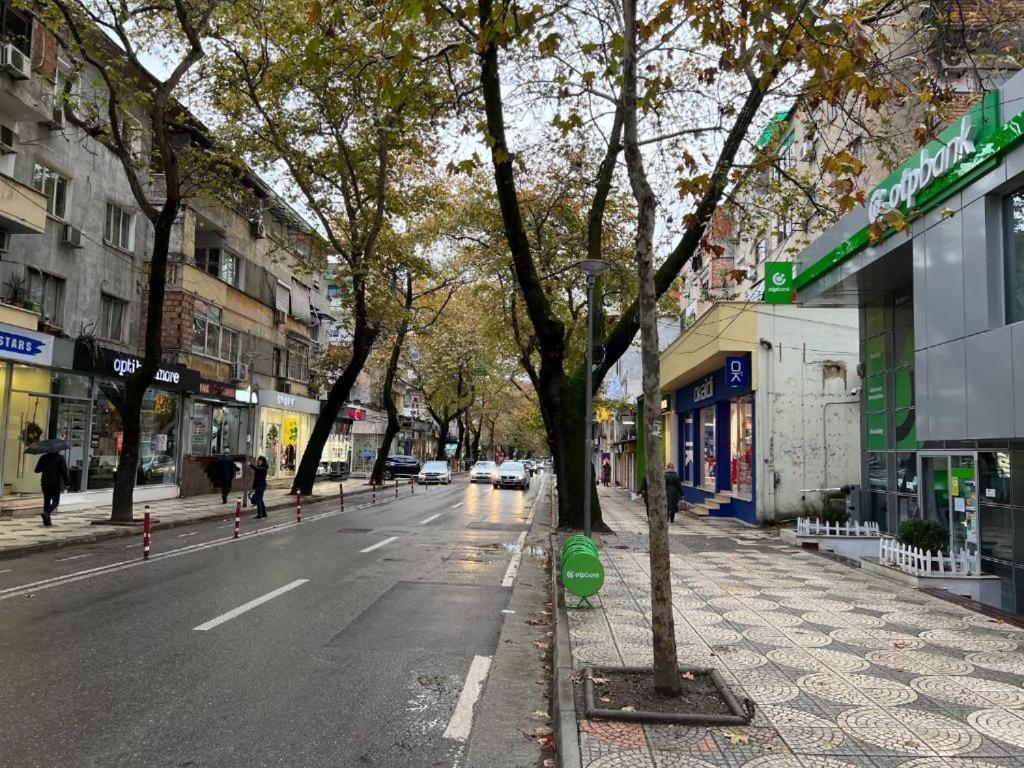 Central Welcoming Apartment In Τίρανα Εξωτερικό φωτογραφία